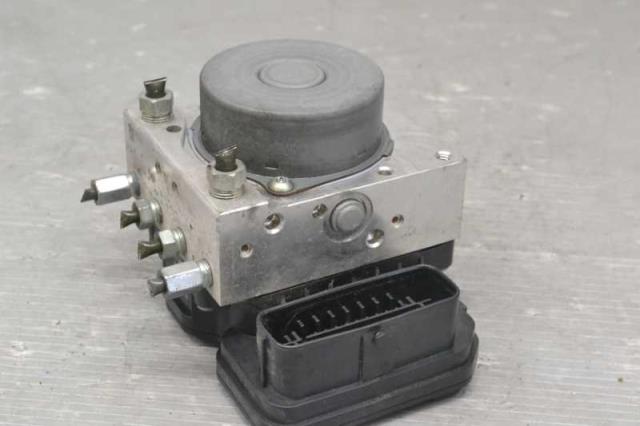 【中古】中古部品 ミライース LA350S ABSｱｸﾁｭｴｰﾀｰ 【3310580000-240525000142500】 11,396円