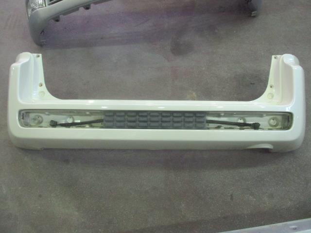 【中古】中古部品 モビリオスパイク GK1 ﾘｱﾊﾞﾝﾊﾟｰ 【3310160100-001668906215100】