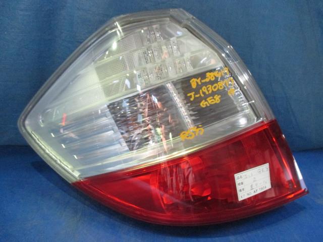 【中古】中古部品 フィット GE8 左ﾃｰﾙﾗﾝﾌﾟ 【3310160100-001542852915600】