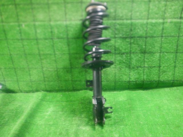【中古】中古部品 ＣＸ－５ KE2AW 右ﾌﾛﾝﾄｽﾄﾗｯﾄ 【3330420100-240521000150110】