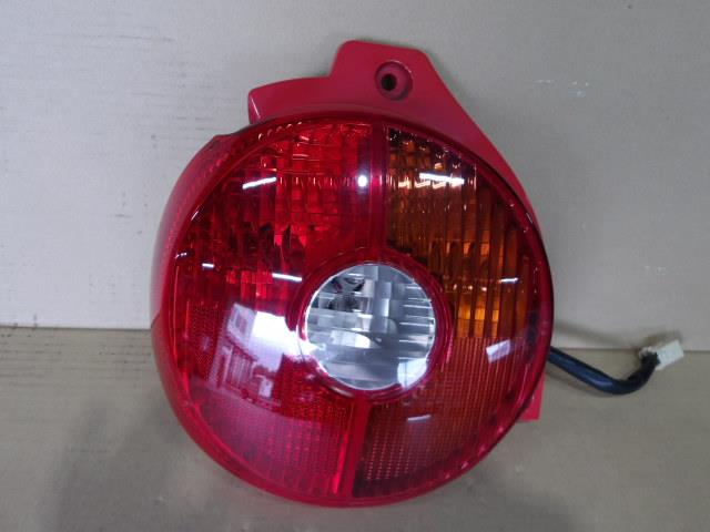 【中古】中古部品 ムーヴラテ L550S 左ﾃｰﾙﾗﾝﾌﾟ 【3340220100-000224063615600】
