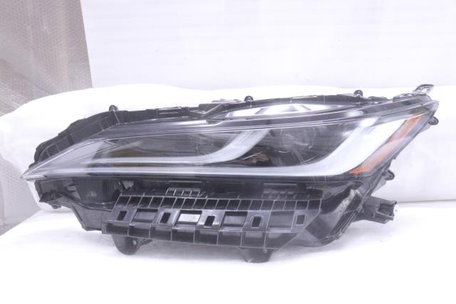【中古】中古部品 ハリアー MXUA80 左ﾍｯﾄﾞﾗﾝﾌﾟ 【3260520000-240529500610900】