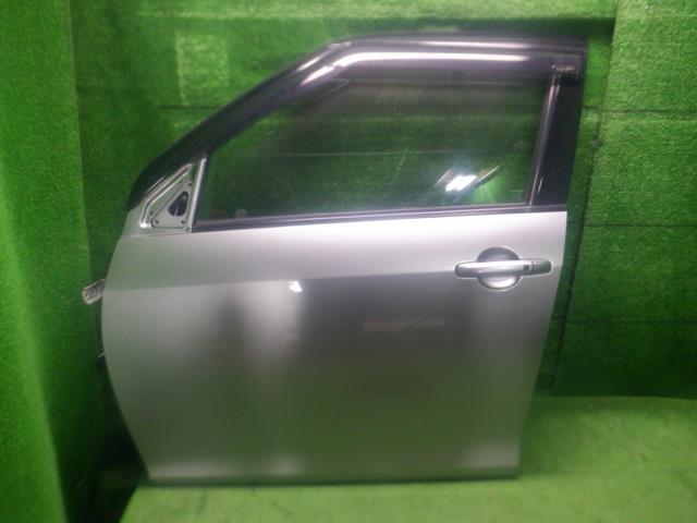 【中古】中古部品 スイフト ZD72S 左ﾌﾛﾝﾄﾄﾞｱ 【3330420100-240522000213200】 18,929円