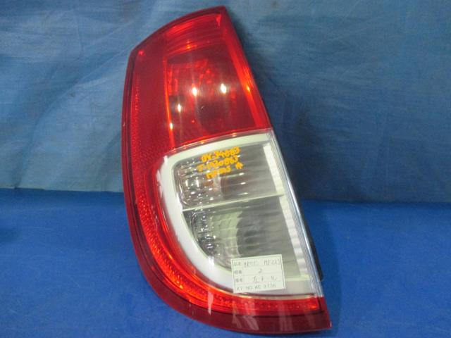 【中古】中古部品 ＭＲワゴン MF22S 左ﾃｰﾙﾗﾝﾌﾟ 【3310160100-001361710115600】