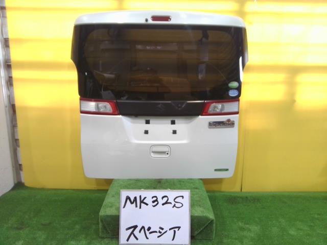 【中古】中古部品 スペーシア MK32S ﾊﾞｯｸﾄﾞｱ 【3331010600-240522000215800】