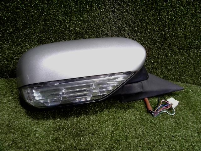 【中古】中古部品 レガシィ BL5 右ｻｲﾄﾞﾐﾗｰ 【3260300000-240604000713500】