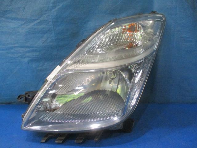 【中古】中古部品 プリウス NHW20 左ﾍｯﾄﾞﾗﾝﾌﾟ 【3310160100-000004357910900】 14,414円