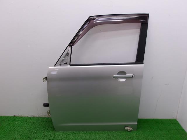 【中古】中古部品 ソリオ MA15S 左ﾌﾛﾝﾄﾄﾞｱ 【3310250100-000243021913200】