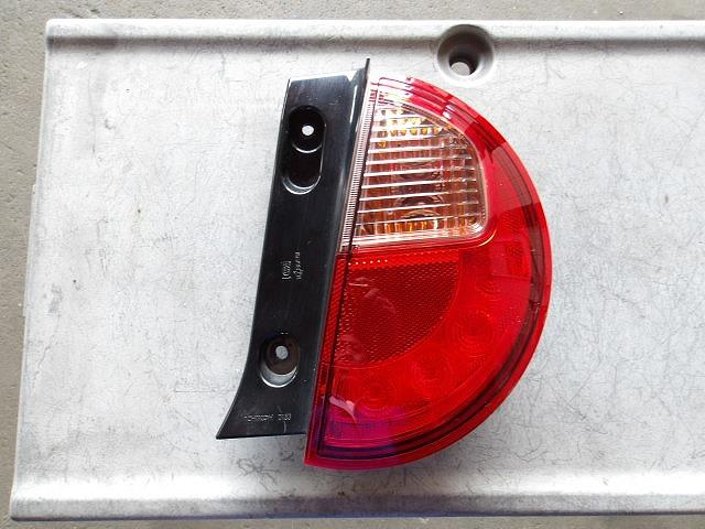 【中古】中古部品 ラパン HE33S 右ﾃｰﾙﾗﾝﾌﾟ 【3340080100-240607000715500】