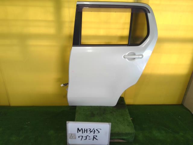 【中古】中古部品 ワゴンＲ MH34S 左ﾘｱﾄﾞｱ 【3331010600-240601000213400】