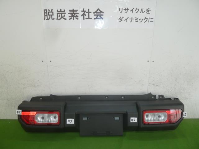 【中古】中古部品 ジムニー JB64W ﾘｱﾊﾞﾝﾊﾟｰ 【3380050000-000035839915100】