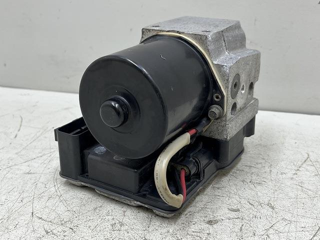 【中古】中古部品 シボレー トレイルブレイザー T360 ABSｱｸﾁｭｴｰﾀｰ 【3310070100-000203014142500】