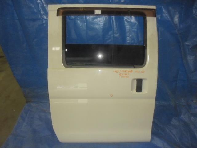 【中古】中古部品 ハイゼット S320V 右ﾘｱﾄﾞｱ 【3310160100-001321134313300】｜e-cleマート