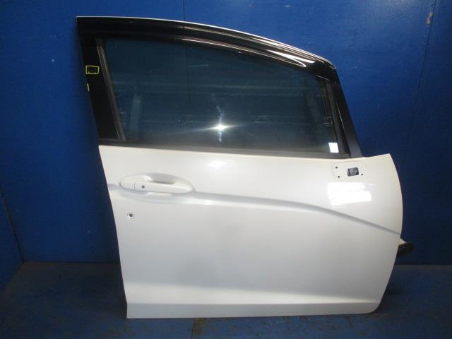 【中古】中古部品 フィット GP5 右フロントドア 【3310270100-000014255913100】