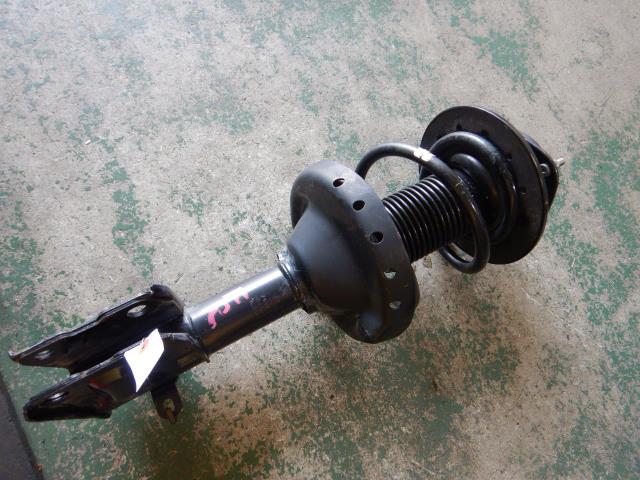 【中古】中古部品 レヴォーグ VM4 右ﾌﾛﾝﾄｽﾄﾗｯﾄ 【3330810100-240612000550110】