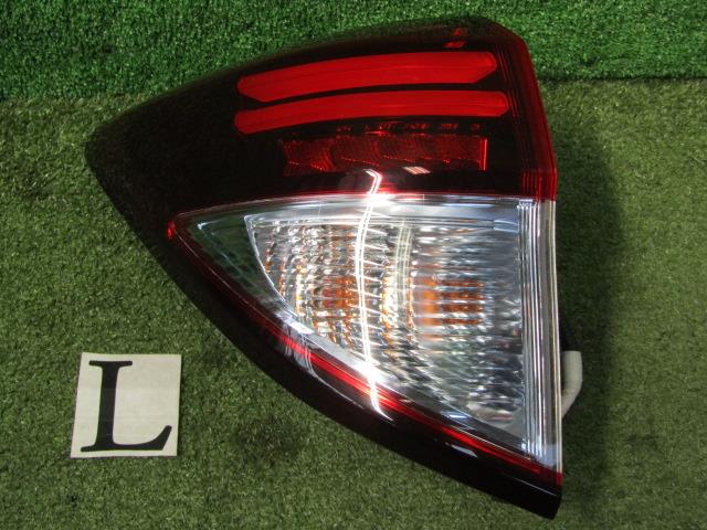 【中古】中古部品 ヴェゼル RU3 左ﾃｰﾙﾗﾝﾌﾟ 【3330200100-230624000015600】｜e-cleマート