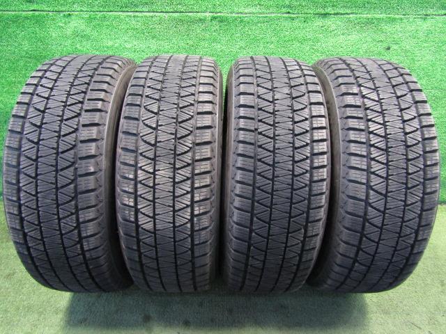 【中古】中古部品 エクストレイル DNT31 タイヤ 【3330200100-230575000047200】|e-cleマート