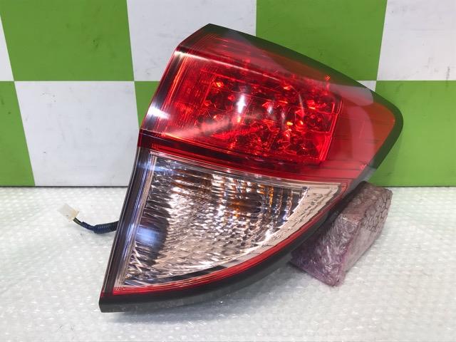 【中古】中古部品 ヴェゼル RU1 右ﾃｰﾙﾗﾝﾌﾟ 【3330530100-000005260915500】