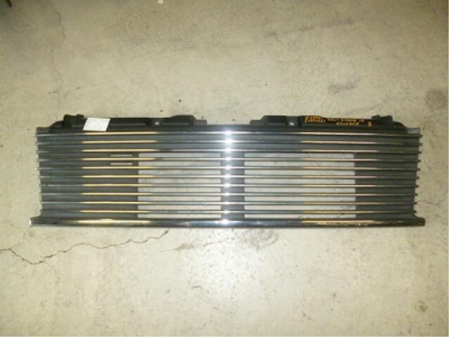 【中古】中古部品 ハイゼットアトレ S220G ラジエータグリル 【3310160100-001115112810400】