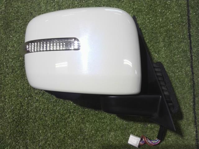 【中古】中古部品 スペーシア MK42S 右ｻｲﾄﾞﾐﾗｰ 【3260460000-240614000513500】 7,775円