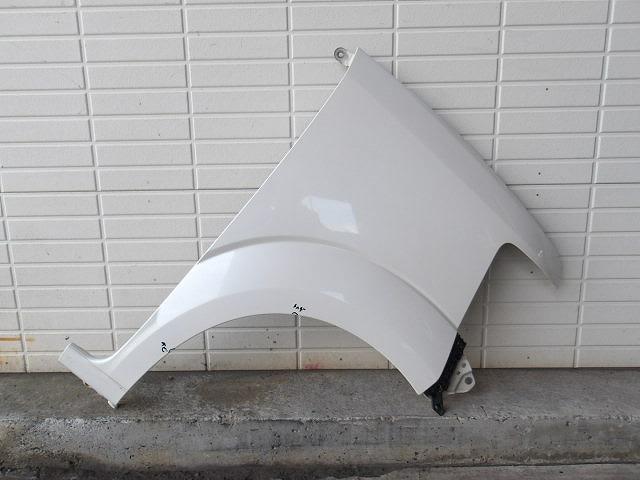【中古】中古部品 Ｎ－ＢＯＸ JF1 右ﾌﾛﾝﾄﾌｪﾝﾀﾞｰ 【3340080100-240617000110600】