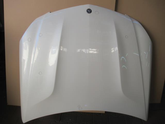 【中古】中古部品 ベンツ Cクラス 204048 ﾎﾞﾝﾈｯﾄﾌｰﾄﾞ 【3380050000-000034977610500】