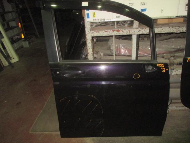 【中古】中古部品 ステップワゴン RK5 右ﾌﾛﾝﾄﾄﾞｱ 【3310160100-001633330413100】