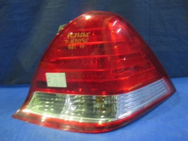 【中古】中古部品 オデッセイ RB1 右ﾃｰﾙﾗﾝﾌﾟ 【3310160100-001489307215500】