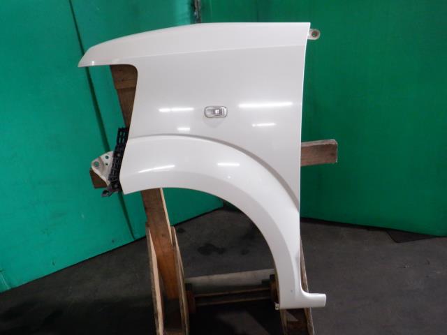 【中古】中古部品 Ｎ－ＢＯＸ JF1 左ﾌﾛﾝﾄﾌｪﾝﾀﾞｰ 【3340140100-000024151010700】