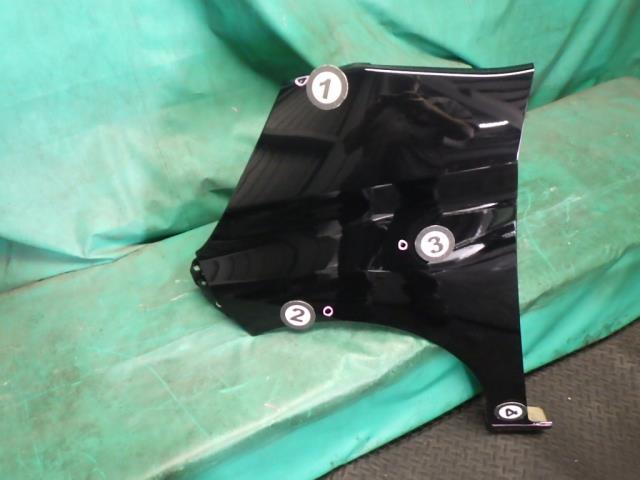 【中古】中古部品 デイズルークス B21A 左ﾌﾛﾝﾄﾌｪﾝﾀﾞｰ 【3330990500-240625000210700】