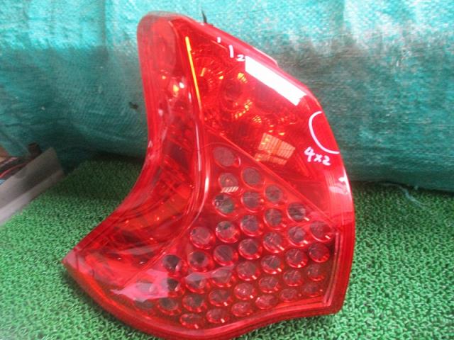 【中古】中古部品 プジョー 3008 T85F02 左ﾃｰﾙﾗﾝﾌﾟ 【3500080000-240125000915600】