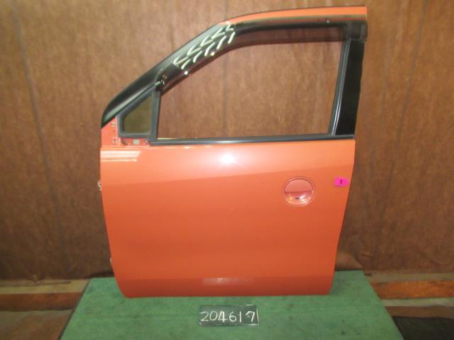 【中古】中古部品 モコ MG22S 左ﾌﾛﾝﾄﾄﾞｱ 【3310120100-240627000413200】