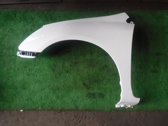【中古】中古部品 シビック EU2 左ﾌﾛﾝﾄﾌｪﾝﾀﾞｰ 【3330450100-240627000110700】