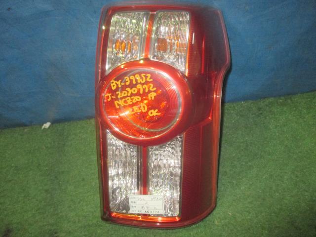 中古部品 ラウム NCZ20 右ﾃｰﾙﾗﾝﾌﾟ 