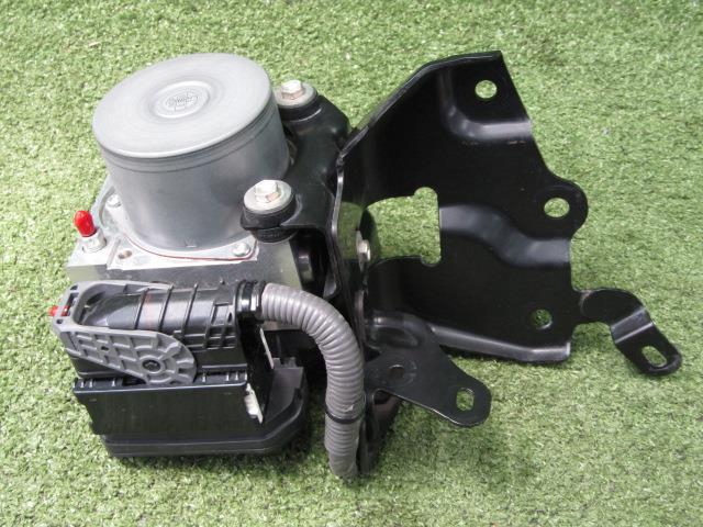 【中古】中古部品 レクサス NX AGZ10 ABSアクチュエーター 【3330200100-230585000042500】|e-cleマート