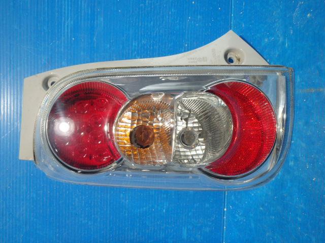 【中古】中古部品 ミラココア L675S 左ﾃｰﾙﾗﾝﾌﾟ 【3331010800-000022266715600】