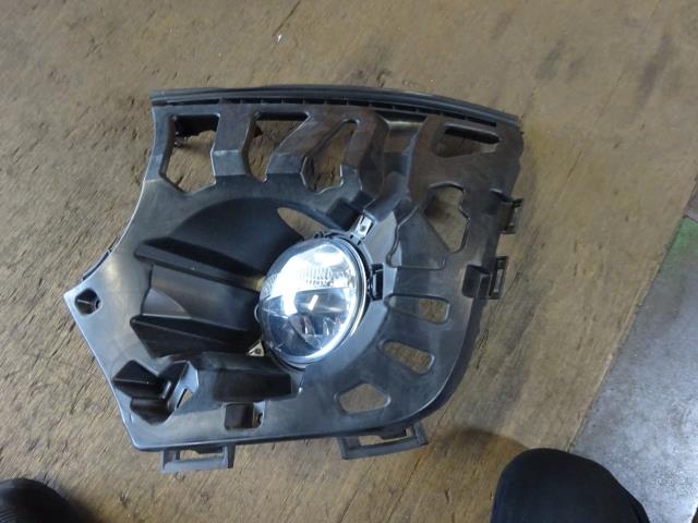 【中古】中古部品 BMW ミニ XS15 左ﾌｫｸﾞﾗﾝﾌﾟ 【3310410000-000223020910950】 7,775円