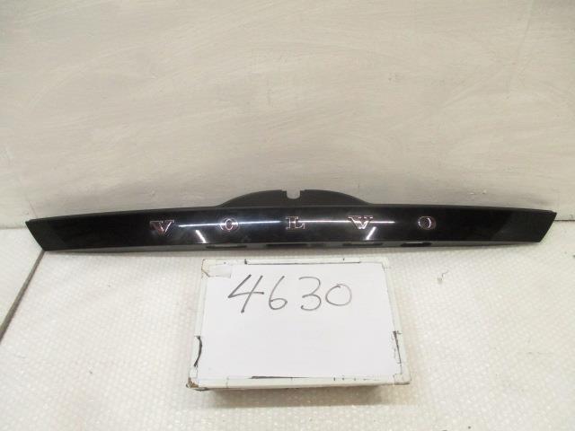 【中古】中古部品 ボルボ 60シリーズ FB4164T ﾘｱﾌｨﾆｯｼｬｰﾊﾟﾈﾙ 【3500170000-240702502215200】 7,979円