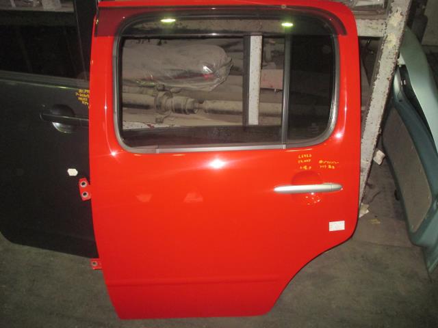 【中古】中古部品 ミラココア L675S 左ﾘｱﾄﾞｱ 【3310160100-001636750813400】