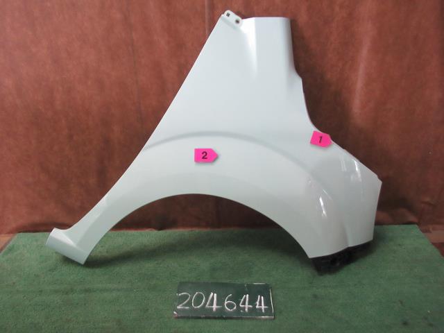 【中古】中古部品 モコ MG33S 右ﾌﾛﾝﾄﾌｪﾝﾀﾞｰ 【3310120100-240703000110600】