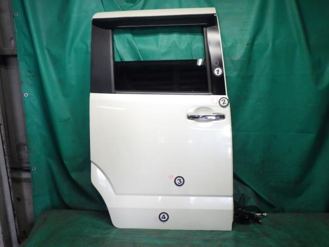 【中古】中古部品 Ｎ－ＢＯＸ JF1 右ﾘｱﾄﾞｱ 【3330990500-240703000113300】