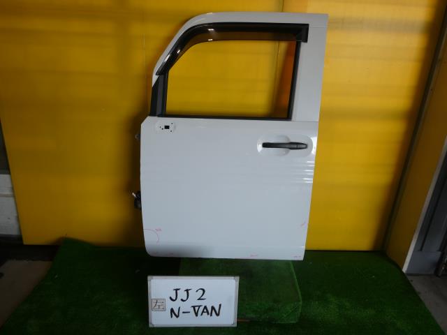 【中古】中古部品 Ｎ－ＶＡＮ JJ2 左ﾌﾛﾝﾄﾄﾞｱ 【3331010600-240626000613200】