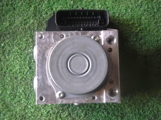 【中古】中古部品 アルト HA36S ABSｱｸﾁｭｴｰﾀｰ 【3330450100-240705000242500】