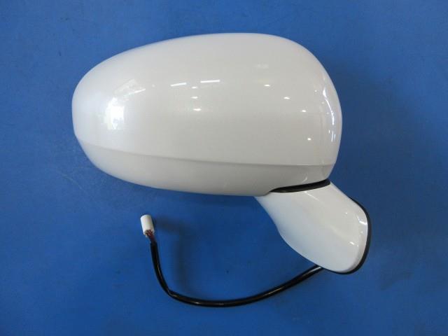 【中古】中古部品 ウィッシュ ZGE20W 右ｻｲﾄﾞﾐﾗｰ 【3310590000-000007804013500】
