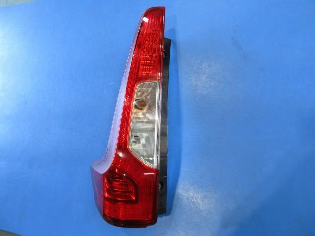 【中古】中古部品 デイズ B21W 左ﾃｰﾙﾗﾝﾌﾟ 【3310590000-000007797715600】