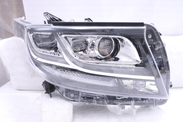【中古】中古部品 アルファード AGH30W 右ヘッドランプ 【3260520000-240708500310800】
