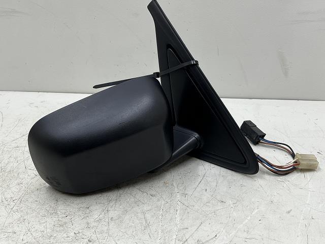 【中古】中古部品 VW ジェッタ 16RV 右ｻｲﾄﾞﾐﾗｰ 【3310070100-000733065013500】