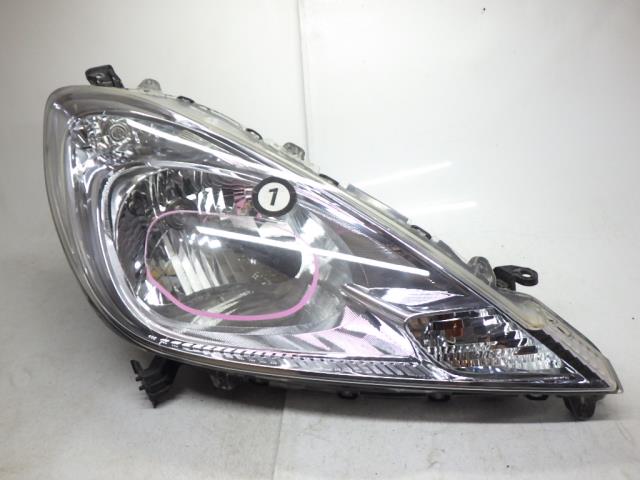 【中古】中古部品 フィット GP1 右ﾍｯﾄﾞﾗﾝﾌﾟ 【3330990500-240708000410800】