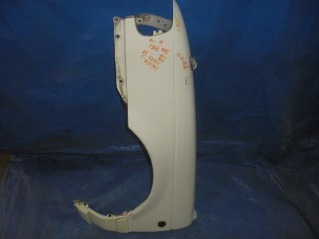 【中古】中古部品 サニー FB13 左ﾌﾛﾝﾄﾌｪﾝﾀﾞｰ 【3310160100-001330230110700】
