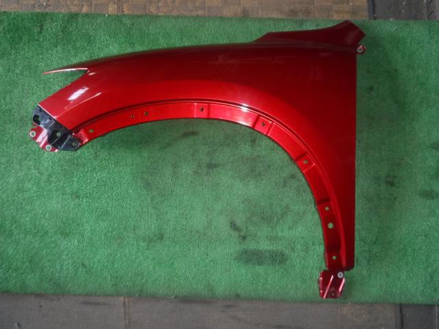 【中古】中古部品 ＣＸ－５ KE2AW 左ﾌﾛﾝﾄﾌｪﾝﾀﾞｰ 【3330450100-240712000110700】